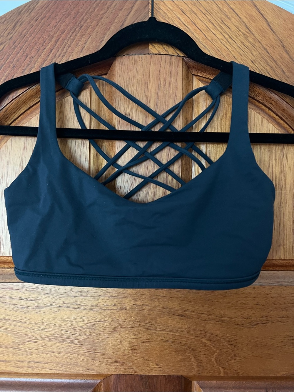 Lululemon Free To Be Wild Bra Size 10 RT $48